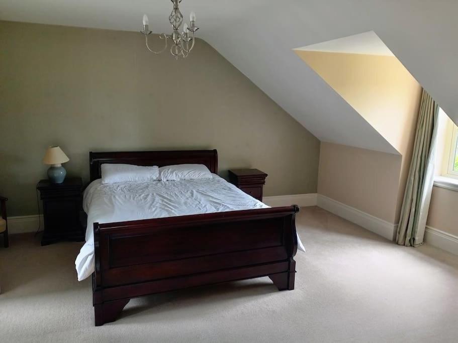 Conveniently Located House To Enjoy All Of Kerry Tralee Exterior photo